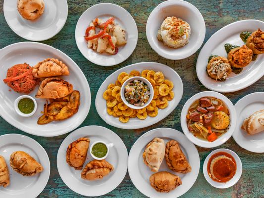 Chicago Mama's Kitchen - Catering, Mixology & Culinary Experiences by null