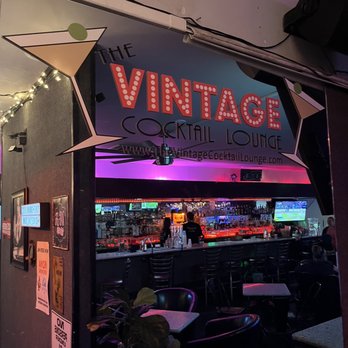 The Vintage Cocktail Lounge
