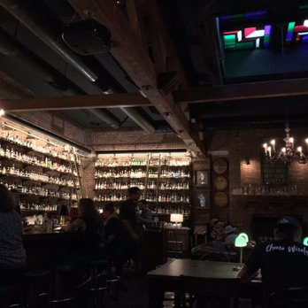 Multnomah Whiskey Library - Lounges Near Me - Portland, Oregon