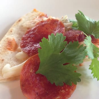 MW Restaurant - Pizzadilla - New American Near Me - Honolulu, Hawaii