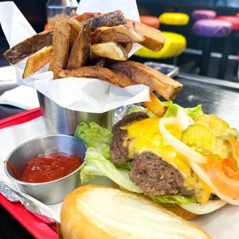 D&B Daiquiri Spot - Old Fashion Hamburger - Drive-Thru Bars Near Me - Oklahoma City, Oklahoma D&B Daiquiri Spot - Old Fashion Hamburger - Drive-Thru Bars Near Me - Oklahoma City, Oklahoma
