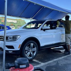 Pizzy's Xtreme Clean - SUV cleaned with attention to detail and at a reasonable price.