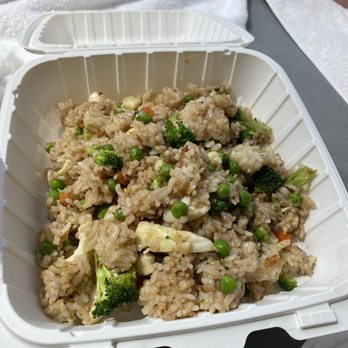 Joey's Kitchen - Veggie Fried Rice - Decent - Asian Fusion Near Me - Lahaina, Hawaii Joey's Kitchen - Veggie Fried Rice - Decent - Asian Fusion Near Me - Lahaina, Hawaii