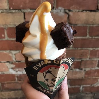 Eva's Original Chimneys - Desserts Near Me - Toronto, Ontario