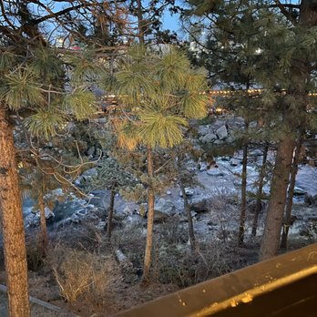 Riverhouse Lodge - View from room deck - Hotels Near Me - Bend, Oregon Riverhouse Lodge - View from room deck - Hotels Near Me - Bend, Oregon