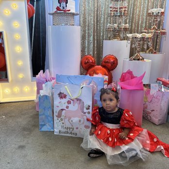 VMR Fun Party - Regalos - Party Equipment Rentals Near Me - Hayward, California
