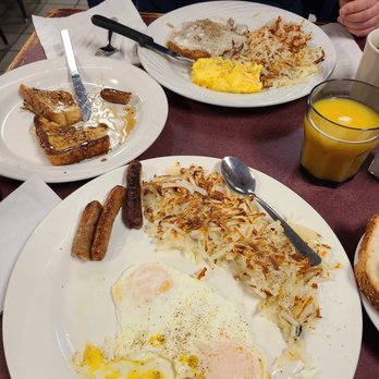 Oak Lawn Diner - Country fried steak with french toast.Over easy eggs with sausage links and fresh squeezed orange juice too. All delicious. - Breakfast & Brunch Near Me - Oak Lawn, Illinois