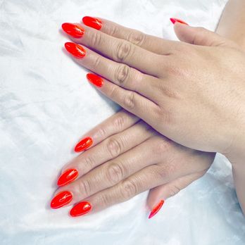 Luna Nails Bar - Nail Salons Near Me - Bellflower, California