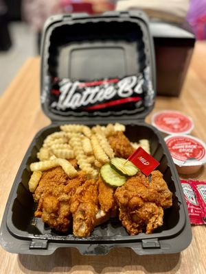 Hattie B’s Hot Chicken by null