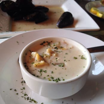 The Malpeque Oyster Barn - Seafood Near Me - Malpeque, Prince Edward Island