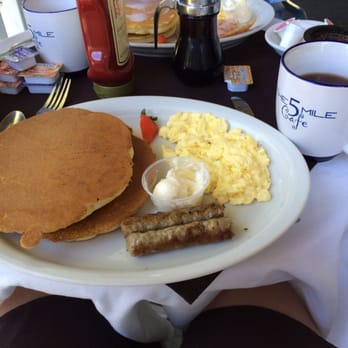 The Five Mile Cafe - 2+2+2 breakfast. The pancakes are too die for....smell like vanilla. YUM - Cafes Near Me - Penfield, New York