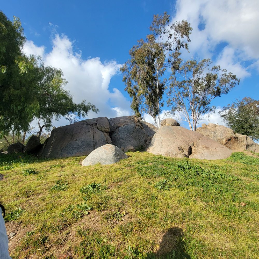 Adams Park - Parks Near Me - Valley Center, California