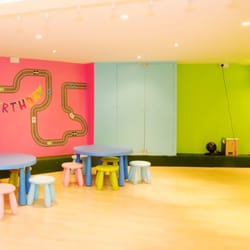 Happy Faces Children's Hair Salon - Party room clapham