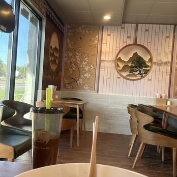 Ramen Garden - Some of the seating, my beef ramen, thai tea w/ boba - Ramen Near Me - Clearfield, Utah