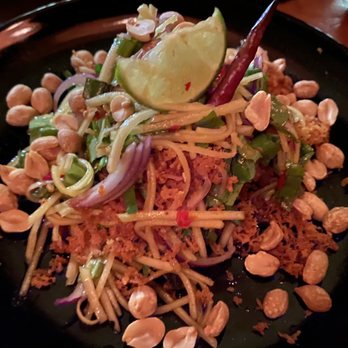 Somtum Der - Yum Crispy Leaf Fish - Thai Near Me - New York, New York Somtum Der - Yum Crispy Leaf Fish - Thai Near Me - New York, New York