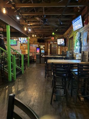 Crazy Craig's Treehouse by null