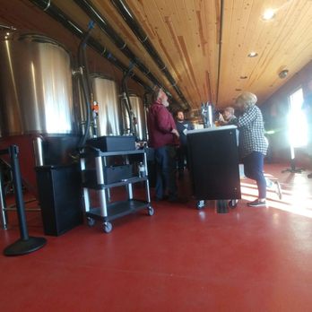 Walter Station Brewery - Tap room - Brewpubs Near Me - Phoenix, Arizona