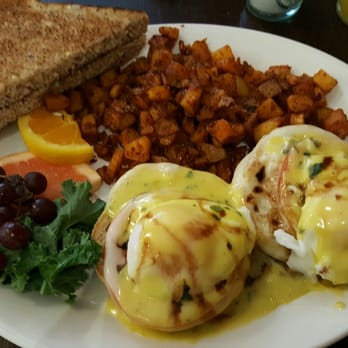 Red's On 4th - Caprese benny - Breakfast & Brunch Near Me - Calgary, Alberta Red's On 4th - Caprese benny - Breakfast & Brunch Near Me - Calgary, Alberta