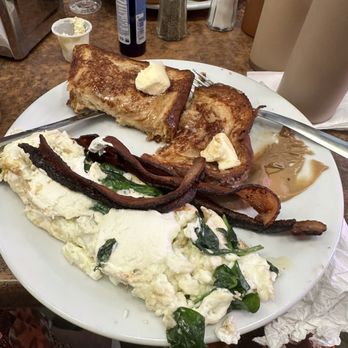 Pinky's - French toast and two egg whites with goat cheese and spinach - Breakfast & Brunch Near Me - San Juan, Puerto Rico Pinky's - French toast and two egg whites with goat cheese and spinach - Breakfast & Brunch Near Me - San Juan, Puerto Rico