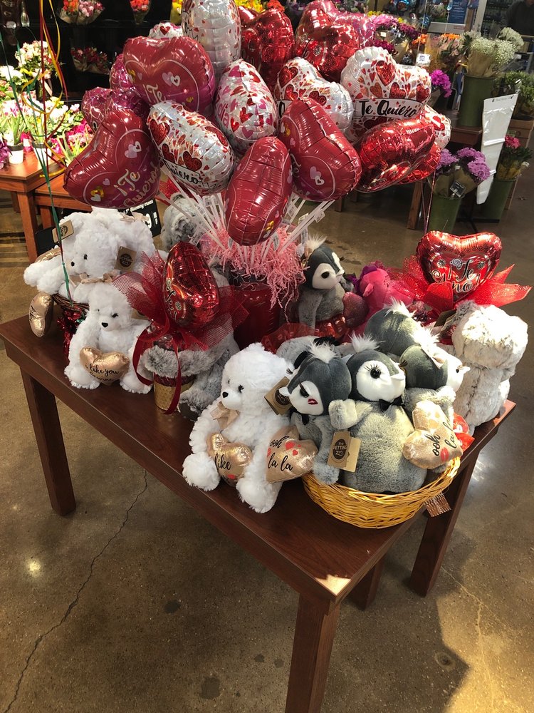 DILLON STORES 14 Photos & 10 Reviews 2010 SE 29th St, Topeka