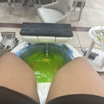 Classy Nail Bar - Nail Salons Near Me - El Paso, Texas