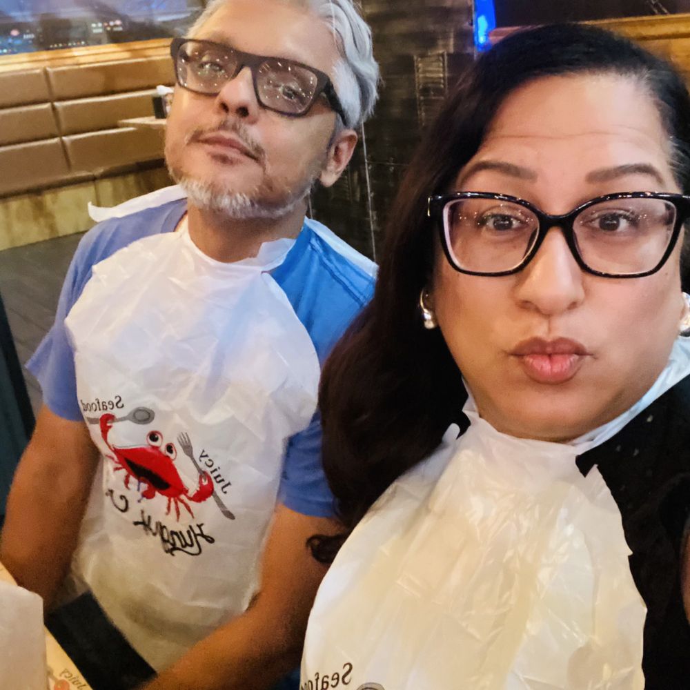 Hungry Crab - We got our bibs and gloves on! - Seafood Near Me - Orlando, Florida Hungry Crab - We got our bibs and gloves on! - Seafood Near Me - Orlando, Florida