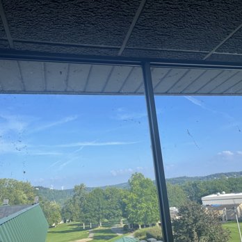Lakeview Golf Resort & Spa - Windows are gross. - Golf Near Me - Morgantown, West Virginia
