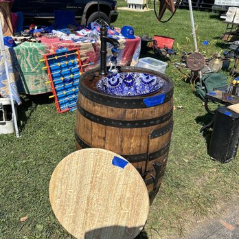 Kenosha Flea Market - Flea Markets Near Me - Kenosha, Wisconsin Kenosha Flea Market - Flea Markets Near Me - Kenosha, Wisconsin