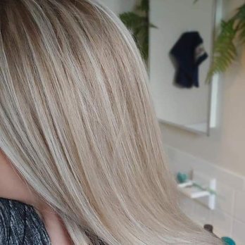 Elite Hair Studios - Debbie does my highlights and cuts at Elite Hair Studios, and never disappoints! - Hair Salons Near Me - Overland Park, Kansas Elite Hair Studios - Debbie does my highlights and cuts at Elite Hair Studios, and never disappoints! - Hair Salons Near Me - Overland Park, Kansas