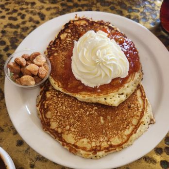 Kokee Lodge - Cornmeal pancakes with candied macadamia - Cocktail Bars Near Me - Waimea, Hawaii