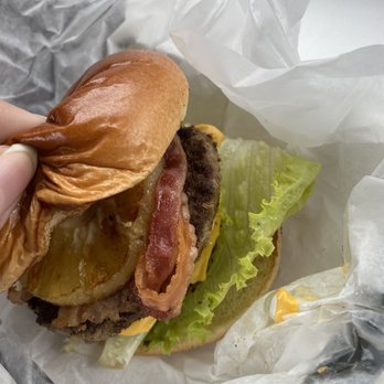 Jollibee - Aloha yum burger - Fast Food Near Me - Concord, California Jollibee - Aloha yum burger - Fast Food Near Me - Concord, California