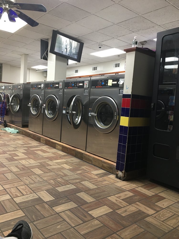 SPINN LAUNDROMAT 10814 Myrtle Ave, Queens, New York Laundromat