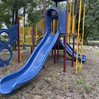 Dixon Park - Parks Near Me - Saraland, Alabama Dixon Park - Parks Near Me - Saraland, Alabama