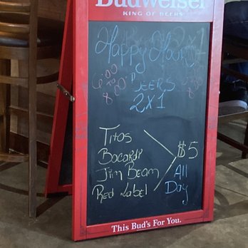 Brasero’s Restaurant & Bar - Happy Hour drinks - Bars Near Me - Miami, Florida