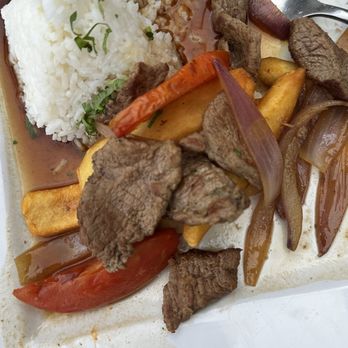 Inca's Peruvian Cuisine - Lomo Saltado - Latin American Near Me - Tucson, Arizona