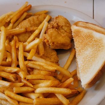 Chili Pepper Cafe - Chicken Finger Plate - Tex-Mex Near Me - Terlingua, Texas Chili Pepper Cafe - Chicken Finger Plate - Tex-Mex Near Me - Terlingua, Texas
