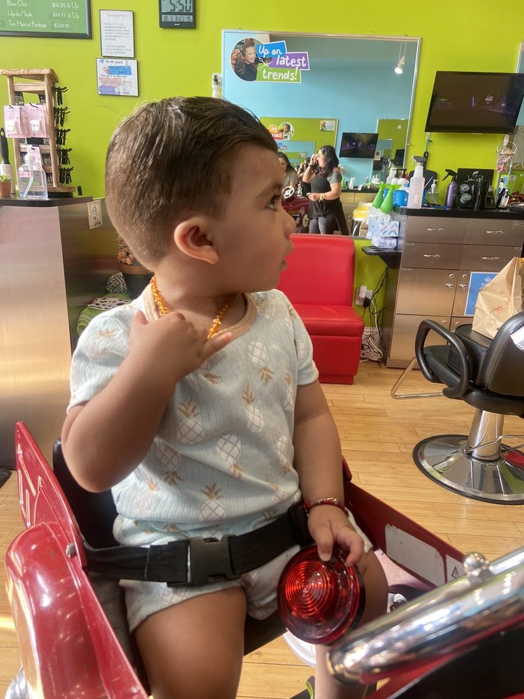 PIGTAILS & CREWCUTS Updated July 2024 29 Photos & 57 Reviews 8340 Northfield Blvd, Denver