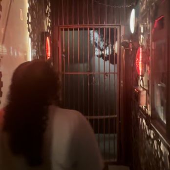 Maze Rooms - Escape Games Near Me - Los Angeles, California