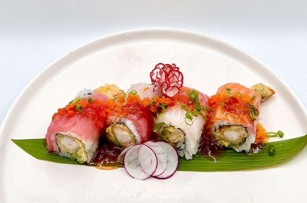 Tokyo Sushi & Steakhouse Logo