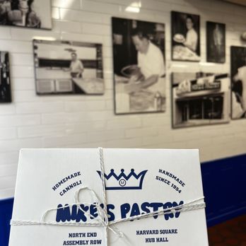 Mike's Pastry - Bakeries Near Me - Boston, Massachusetts