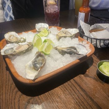 Mariscos Choix - Fresh oyster half dozen - Seafood Near Me - Downey, California Mariscos Choix - Fresh oyster half dozen - Seafood Near Me - Downey, California
