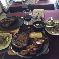 Lidia's Gourmet - Plato criollo y Tomahawk