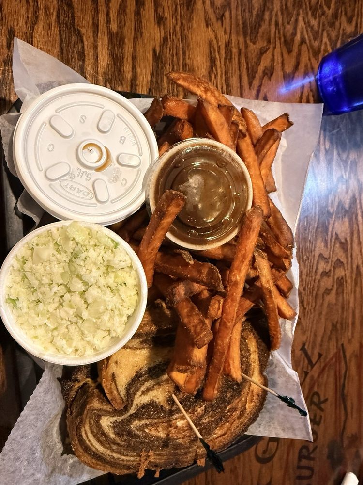Gahanna Grill