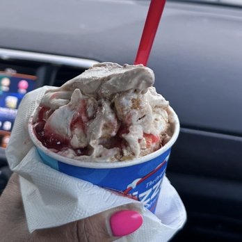 Dairy Queen Grill & Chill - Fast Food Near Me - Macomb, Michigan