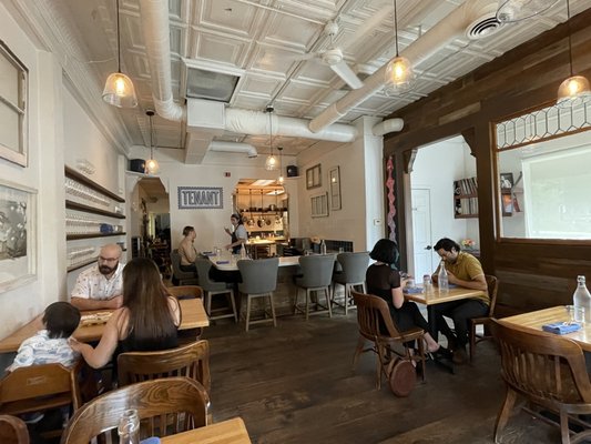 Tenant Restaurant by null