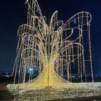Peppermint Parkway - Festivals Near Me - Del Valle, Texas