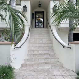 Exterior outside entrance of A Garcia Piano Movers - Delivered a Kawai GL-10 ATX4 in Melrose district with 14 steps - Downey, California Exterior outside entrance of A Garcia Piano Movers - Delivered a Kawai GL-10 ATX4 in Melrose district with 14 steps - Downey, California