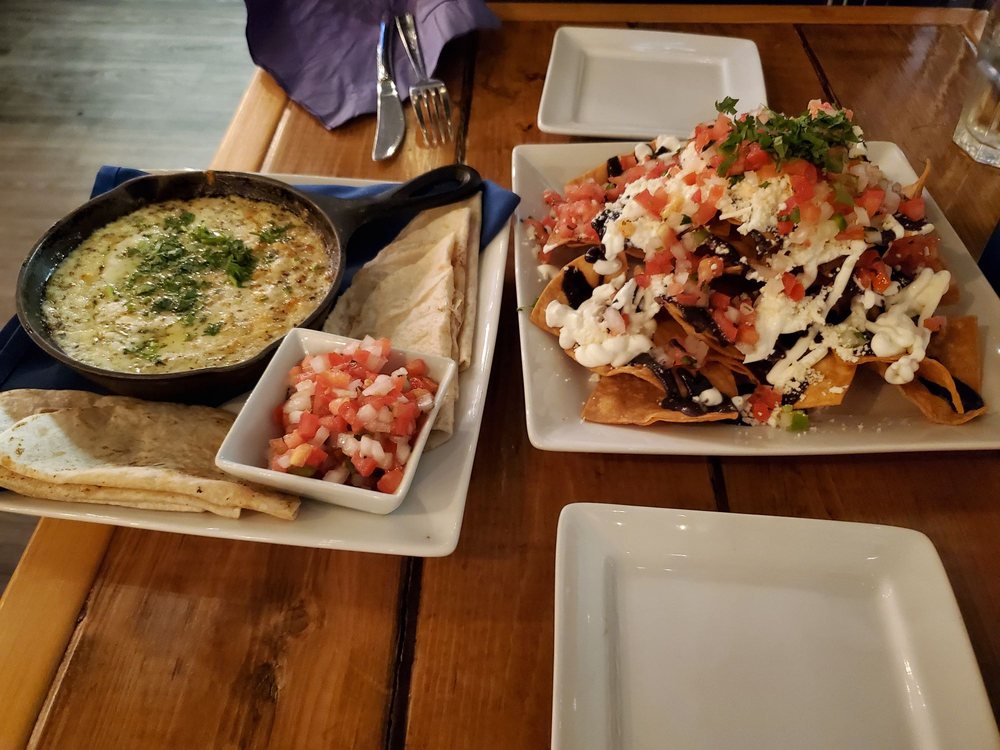 La Patrona 120 Photos 70 Reviews Mexican 2 Athabascan Avenue Sherwood Park Ab Restaurant Reviews Phone Number