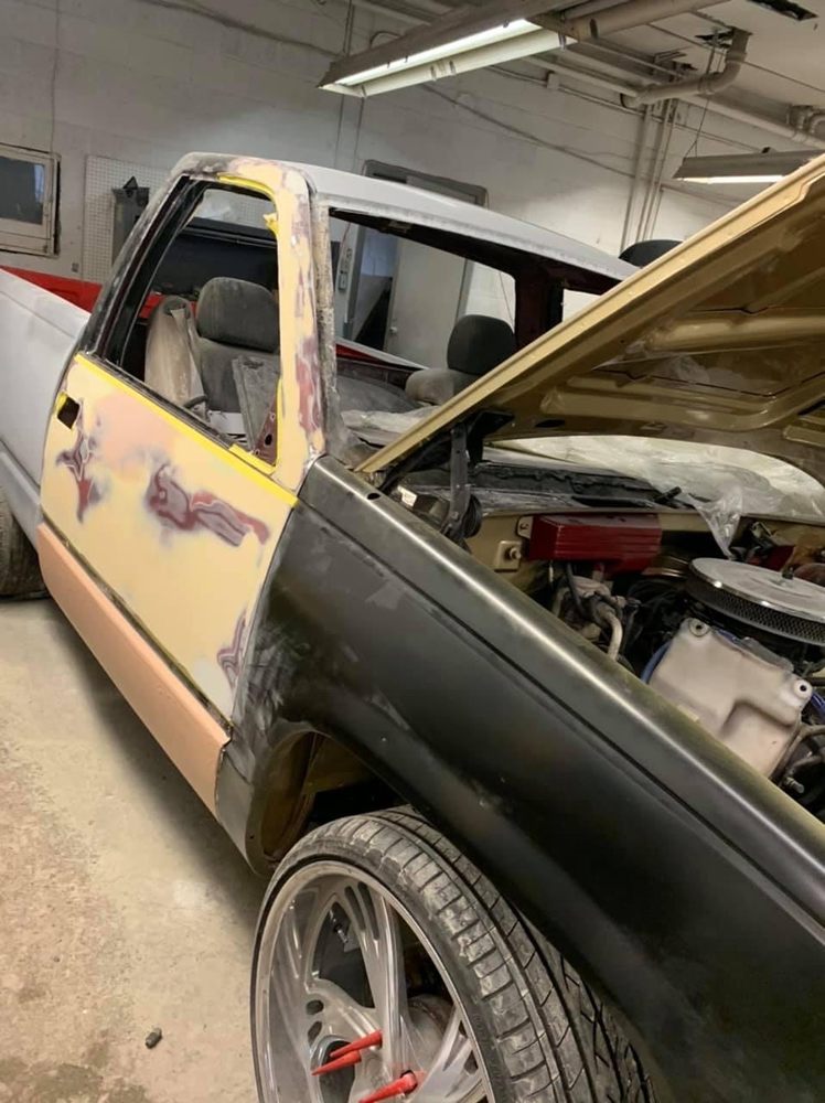 LOS BROTHERS AUTO BODY AND REPAIRS Updated August 2024 9400 W National Ave, West Allis