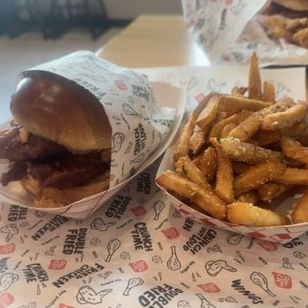 Bonchon Smyrna - W Sam Ridley Pkwy - Spicy Signature Chicken Sandwich extra spicy - Chicken Wings Near Me - Smyrna, Tennessee
